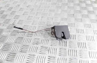 SEAT Ibiza 3 generation (2002-2008) Замок крышки багажника 6L6827505A 32109808