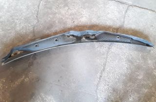 MERCEDES-BENZ E-Class W211/S211 (2002-2009) Priekšējā stikla tīrītāja apdare / plastmasa A2128301213 32855161