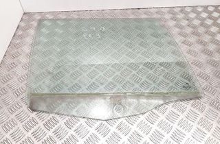 BMW 5 Series E39 (1995-2004) Стекло задней праой двери 32977097