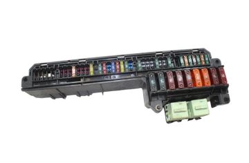 BMW 6 Series E63/E64 (2003-2010) Блок предохранителей 6957330 24453913
