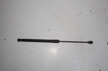 AUDI A4 B9/8W (2015-2024) Aizmugurējā bagāžnieka amartizātors labajā pusē 8W9827552C 33038525