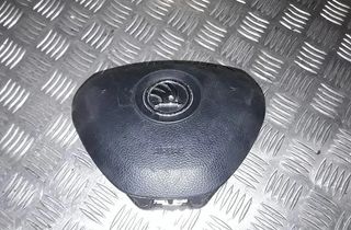 SKODA Rapid 2 generation (1985-2023) Подушка безопасности руля 5E0880201 28613708