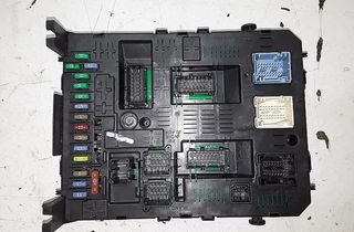 CITROËN C5 2 generation (2008-2017) Fuse box 966405888001 28652191