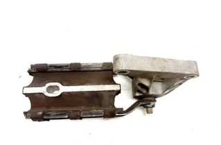 VOLVO XC60 1 generation (2008-2017) Pārnesumkārbas stiprinājums 31262935 20534720