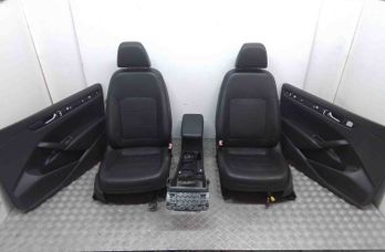 VOLKSWAGEN Passat B7 (2010-2015) Interjera / salona komplekts 23057953