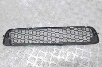 VOLVO S80 2 generation (2006-2020) Front Bumper Lower Grill 30744113 28354674