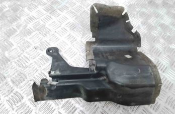 VOLVO V70 3 generation (2007-2020) Отвод воздуха радиатора 30678191 30373166