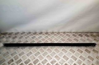 AUDI A1 8X (2010-2020) Front Right Door Window Molding 8X4837480A 32698365