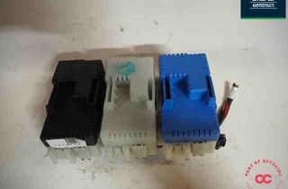VOLVO XC60 1 generation (2008-2017) Fuse Box 30765336 31786965