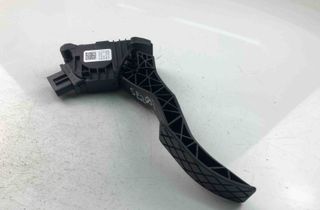 VOLKSWAGEN Passat B8 (2014-2023) Accelerator Pedal Holder 5Q1723503H 17385203