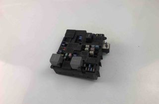 VOLVO XC60 2 generation (2017-2024) Fuse Box 32212297 20348762
