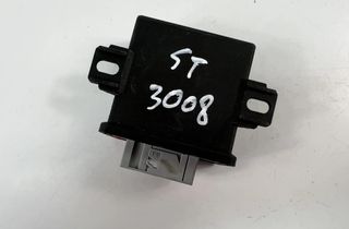 AUDI A4 B8/8K (2011-2016) Vadības bloks 8K590735700 28266037