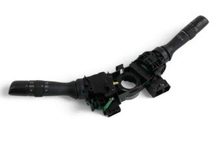 TOYOTA Avensis 3 generation (2009-2020) Подрулевой переключатель 17F373 32050238