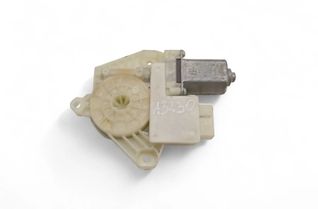 VOLKSWAGEN Passat B8 (2014-2023) Aizmugurējo kreiso durvju loga pacēlāja motorīts 5Q4959812E 30105748