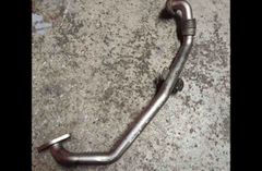 AUDI A6 C6/4F (2004-2011) Трубка рециркуляции отработавших газов 03G131521K 32638491