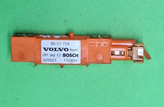 VOLVO XC90 1 generation (2002-2014) Боковой датчик удара правый 8651754,110404 31625999