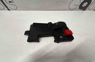 VOLVO XC60 2 generation (2017-2024) Battery Cover 31652061 32204510