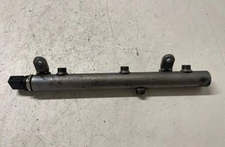 MERCEDES-BENZ R-Class W251 (2005-2017) Degvielas reika A6420702595 31062113