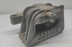 VOLKSWAGEN Passat B6 (2005-2010) Подушка двигателя правая 1K0199262 31718055