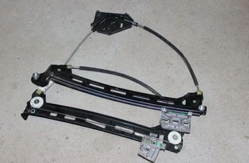 VOLKSWAGEN Passat CC 1 generation (2008-2017) Priekšējo labo durvju logu pacēlājs 3C8837462J 31941162