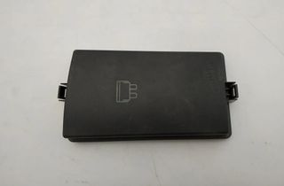 SKODA Octavia 3 generation (2013-2020) Drošinātāju kārbas vāks 5Q0937132B 11209944