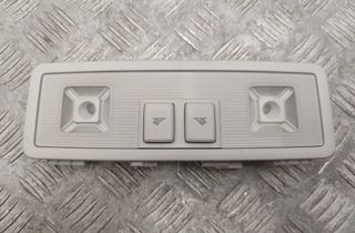 SKODA Superb 3 generation (2015-2023) Освещение салона 3V0947291AY 29436407