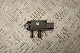 VOLVO XC60 2 generation (2017-2024) DPF Pressure Sensor 8888482221,30668645 32953017