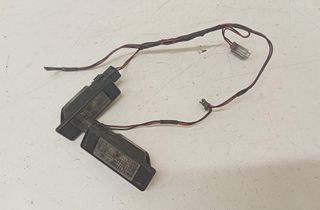 NISSAN Primera P12 (2001-2008) Номер молнии держатель 2KA008224 32574941