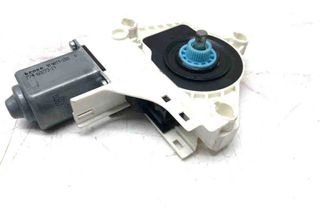 AUDI A6 C8/4K (2018-2024) Маторчик стеклоподъемника задней правой двери 11440240670,8K0959812A 32606441