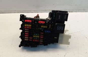 SEAT Leon 3 generation (2012-2020) Блок предохранителей 5Q0937615C 31954371