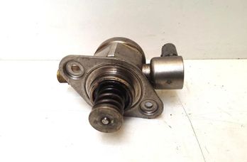 AUDI A4 B8/8K (2011-2016) Fuel Pump 06H127025K 32411496