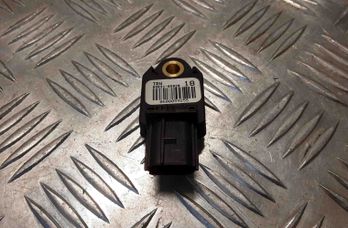 TOYOTA Verso 1 generation (2009-2015) Left Side Impact Sensor 8983105020 28381538