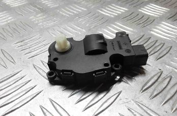 MERCEDES-BENZ S-Class W221 (2005-2013) Salona sildītāja vadības vārsti EFB330 28382391