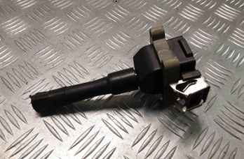 BMW 7 Series E38 (1994-2001) High Voltage Ignition Coil 1703359 28407087