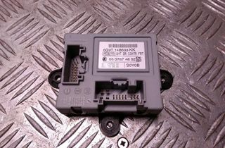 VOLVO S80 2 generation (2006-2020) Блок управления дверей передние левые 28415069