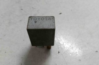 TOYOTA Aygo 1 generation (2005-2014) Relejs 0332011001,9008087019 28434826
