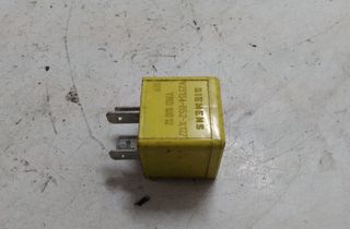 LAND ROVER Freelander 1 generation (1998-2006) Relays YWB10012,V23134B52X127 29788340