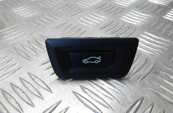BMW 3 Series F30/F31 (2011-2020) Кнопка открывания задней крышки 9275119 29969635