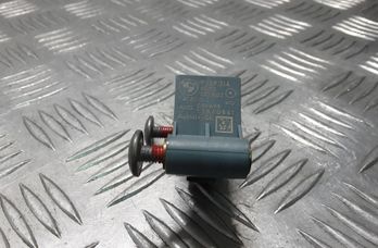 BMW 7 Series F01/F02 (2008-2015) Front Right Impact Sensor 9159314 30085699