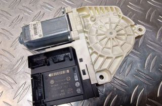 VOLKSWAGEN Passat B7 (2010-2015) Priekšējo kreiso durvju logu pacēlāja motorīts 1K0959792L,1K0959702P 31242566