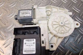 VOLKSWAGEN Golf 8 generation (2019-2023) Маторчик стеклоподъемника передней левой двери 1K3837401S,1K0959793J 31242598