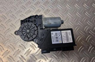 AUDI A8 D3/4E (2002-2010) Aizmugurējo labo durvju loga vadības motorīts 4E1959801C 31249825