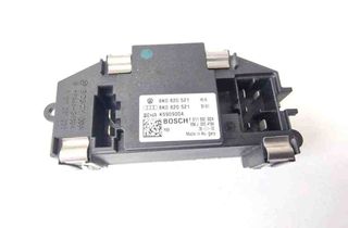 AUDI A4 B5/8D (1994-2001) Salona mazā ventilatora relejs 8K0820521 31253336