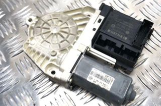 VOLKSWAGEN Golf 5 generation (2003-2009) Priekšējo kreiso durvju logu pacēlāja motorīts 1K4837401F 31270592