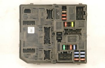 NISSAN X-Trail T32 (2013-2022) Drošinātāju kārba 284B75NA0A 11427521