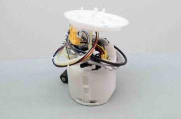 BMW 4 Series G22, G23, G26 (2020-2023) Degvielas sūknis degvielas tvertnē 7473444 31209489