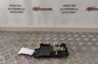 AUDI A5 8T (2007-2016) Power Distribution Box 8K0937517A 31569279