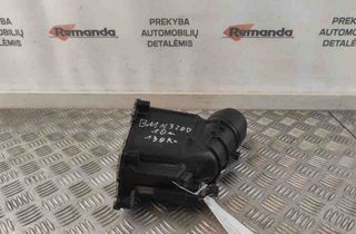 BMW 3 Series E90/E91/E92/E93 (2004-2013) Eļļas filtra turētājs 70346292,51750610 31595486