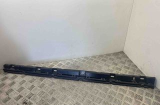 BMW 7 Series F01/F02 (2008-2015) Передний правый боковой держатель юбки 7187102,51777187102 25016768