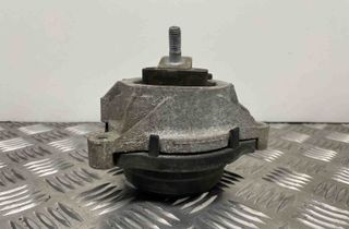 BMW 4 Series F32/F33/F36 (2013-2020) Dzinēja stiprinājums/spilvens kreisajā pusē 6867441 27406091